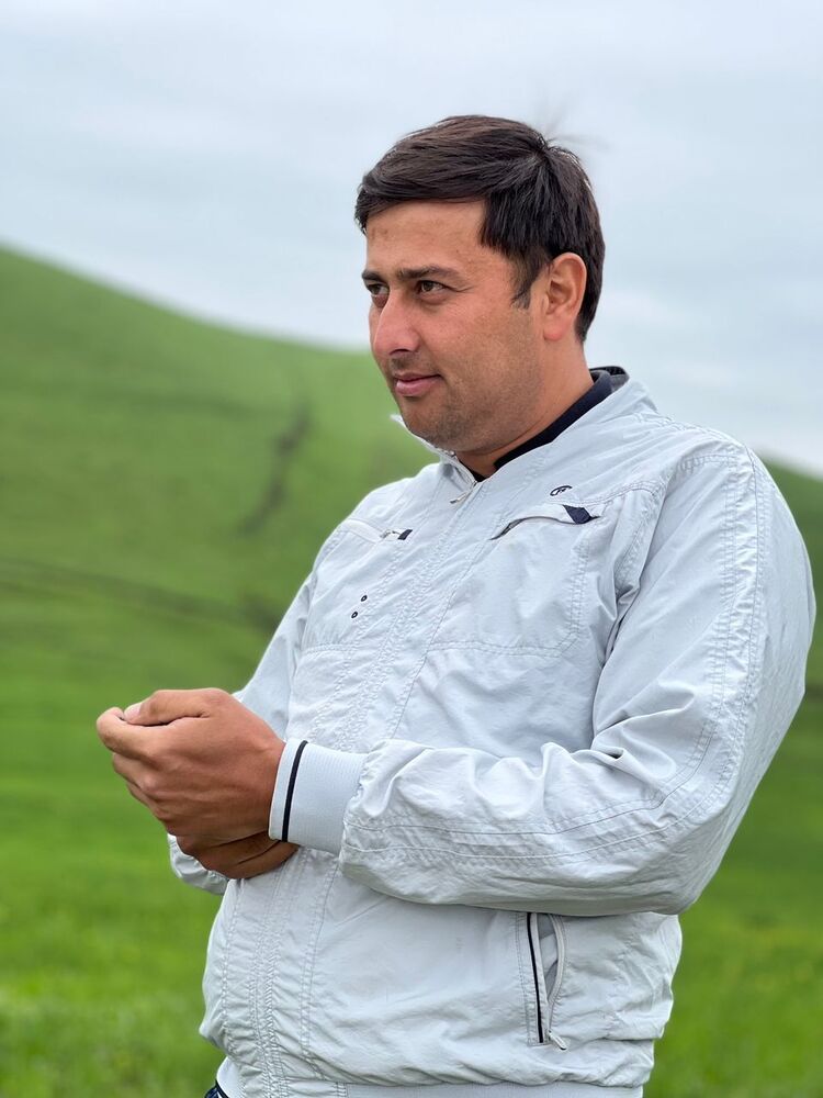  43886692  Aziz, 38 ,    