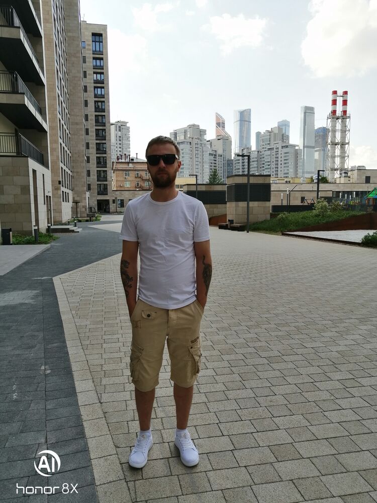  44149722  , 37 ,    