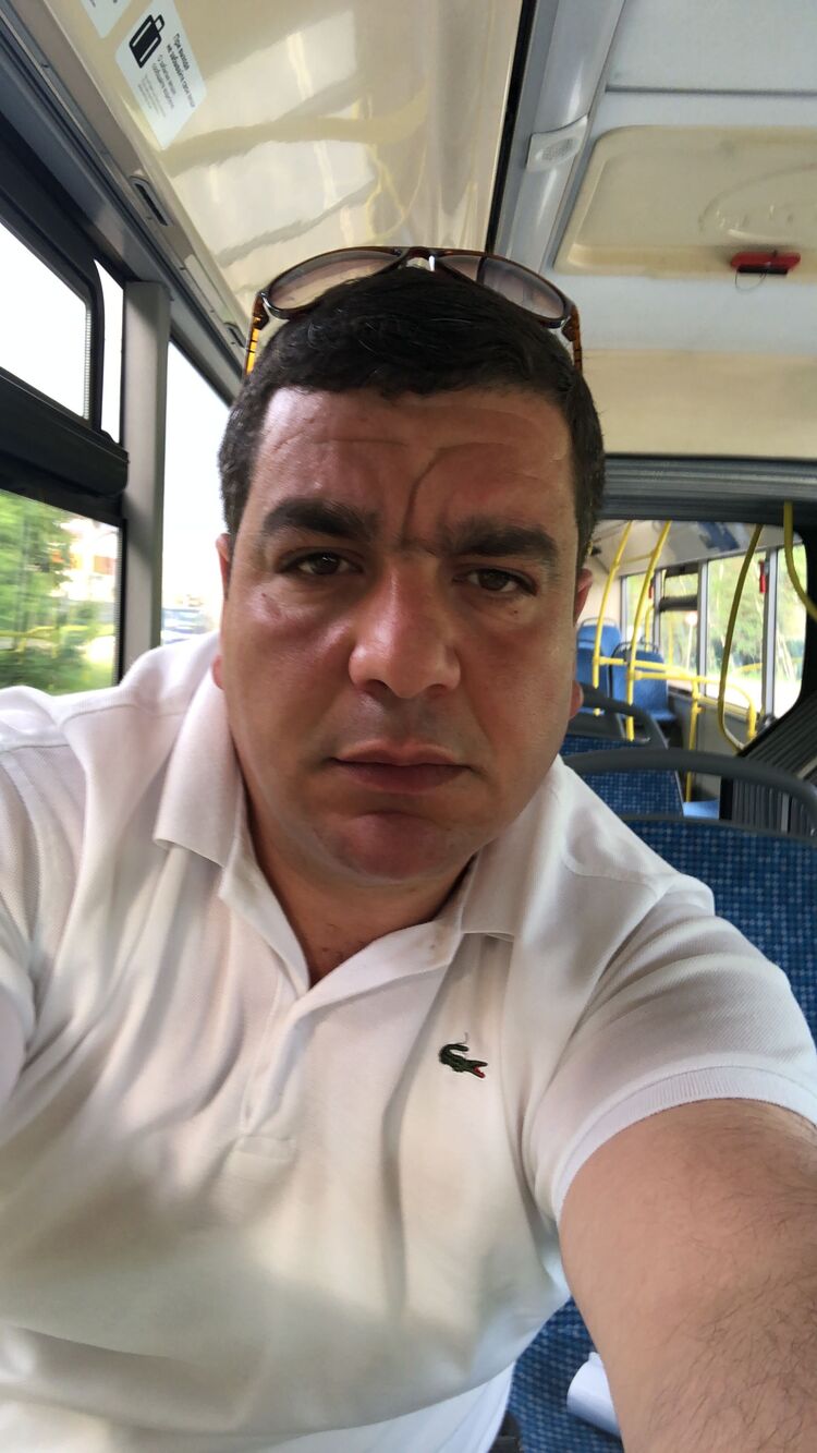  42580322  , 40 ,     