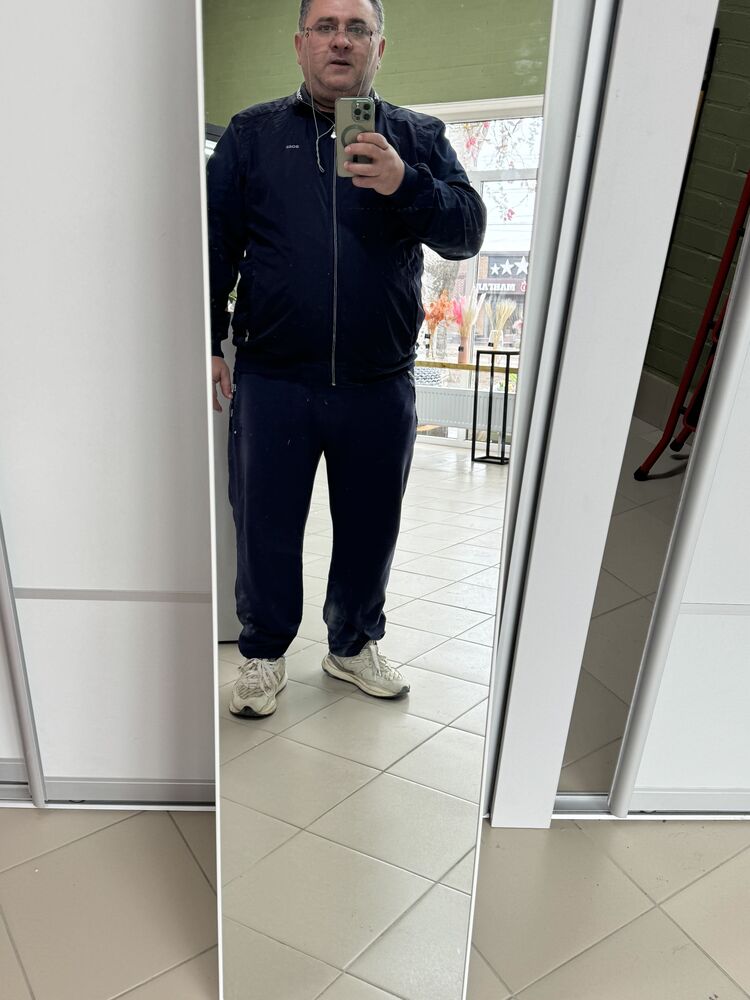  49683772  , 45 ,    
