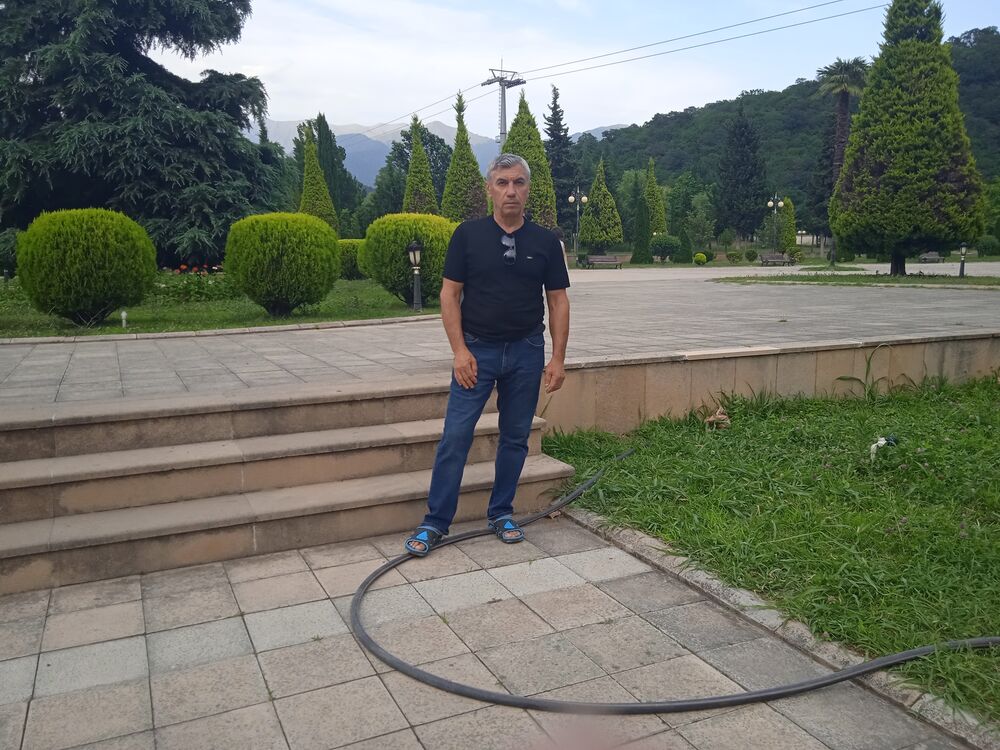  27622962  , 58 ,    