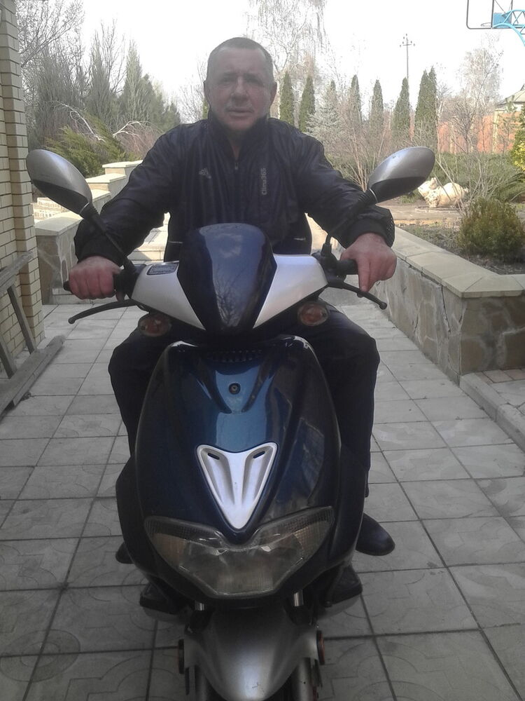  9975822  Kostya, 60 ,     