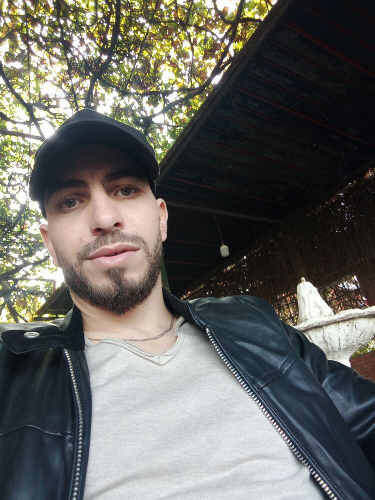  47278602  Aissam, 31 ,    Algiers