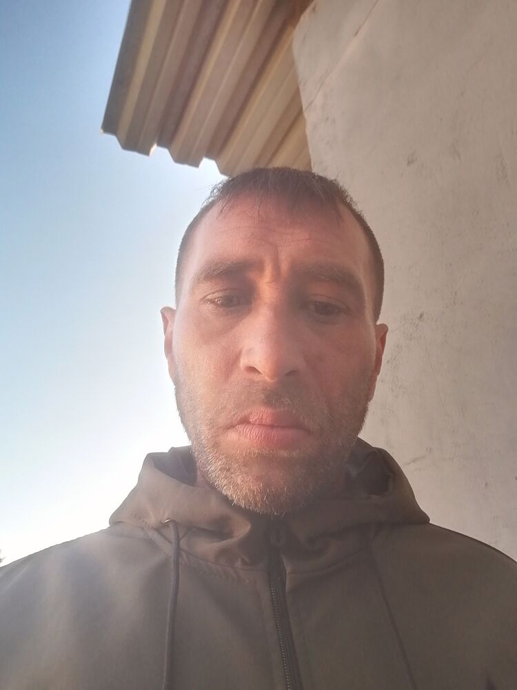  47663282  , 38 ,    