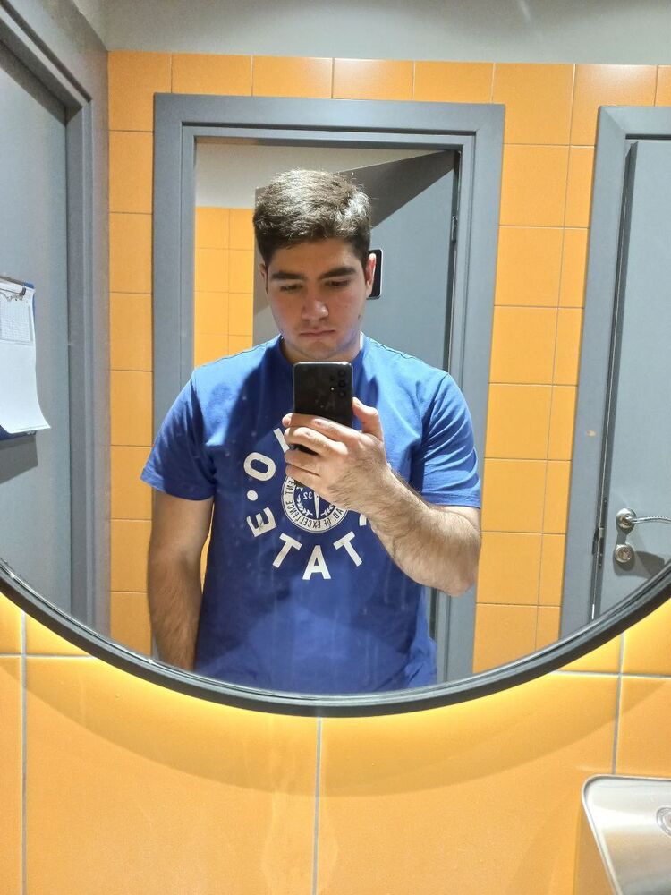  ,   Erik, 19 ,   ,   