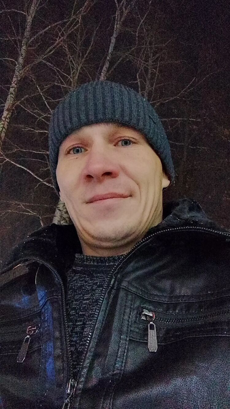  44489482  , 32 ,    
