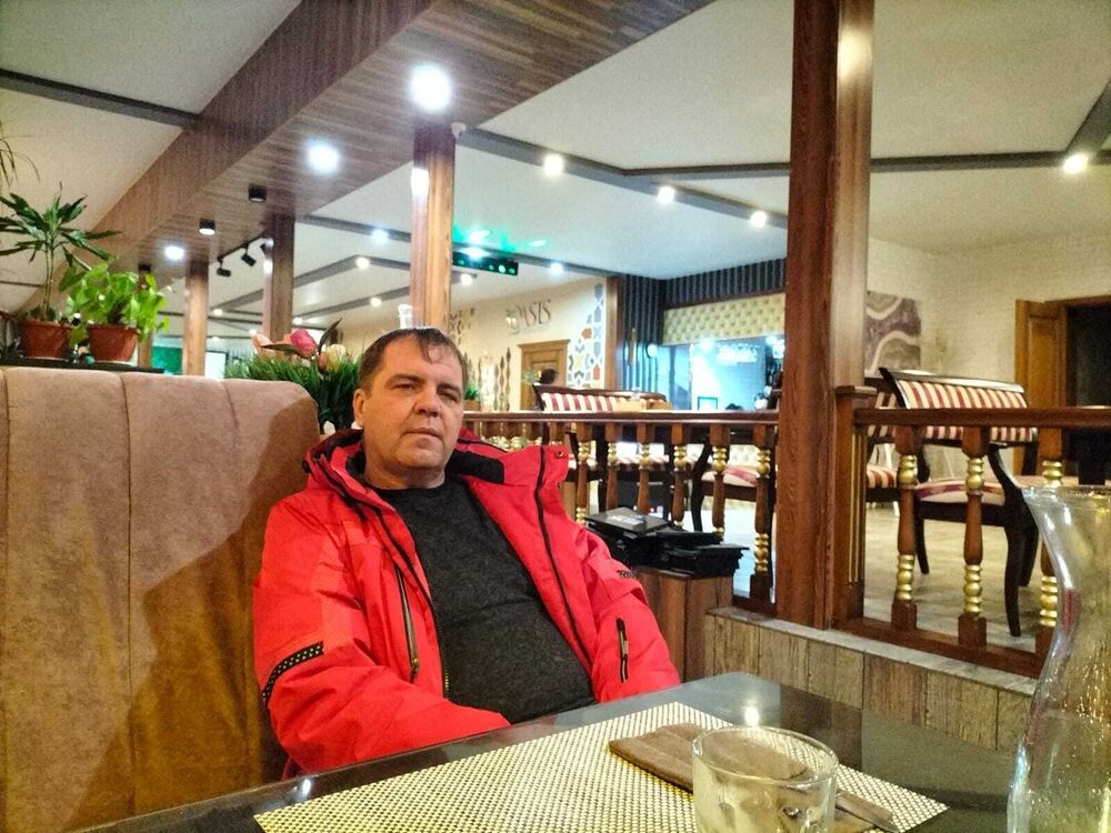  32388942  , 47 ,    