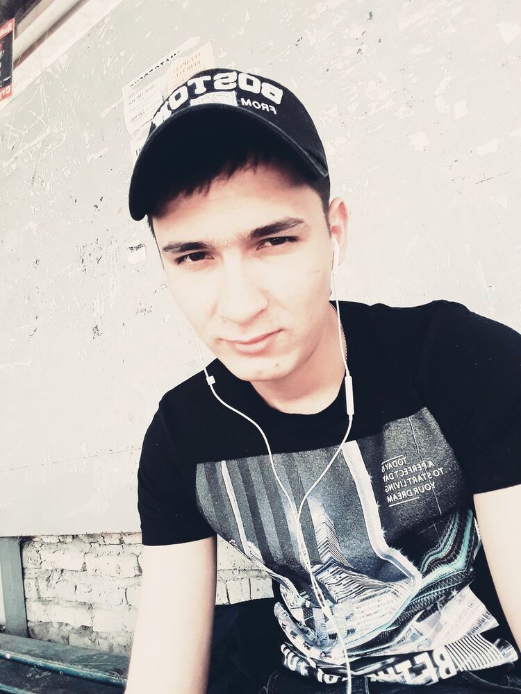  ,   Xuligancik, 32 ,     , c 