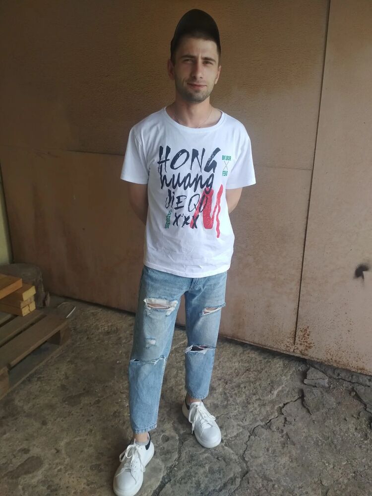  31453182  , 27 ,    