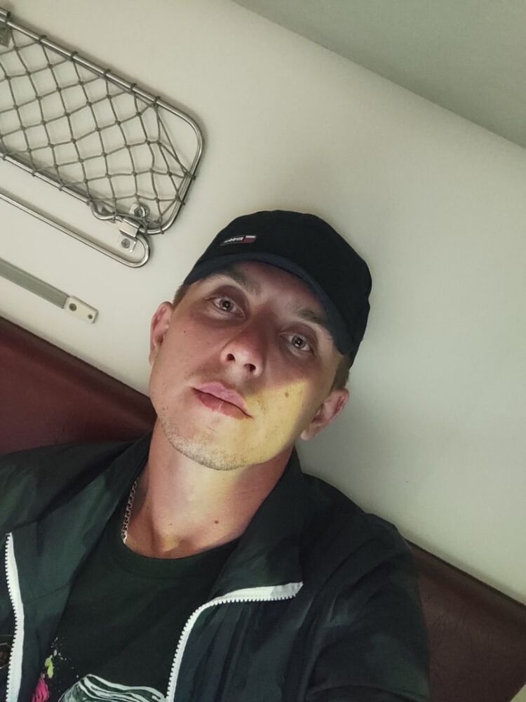  ,   Roman, 33 ,   ,   , c , 