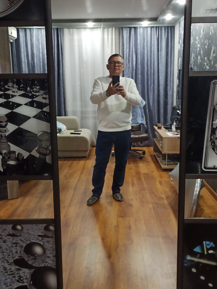  35746452  , 54 ,    