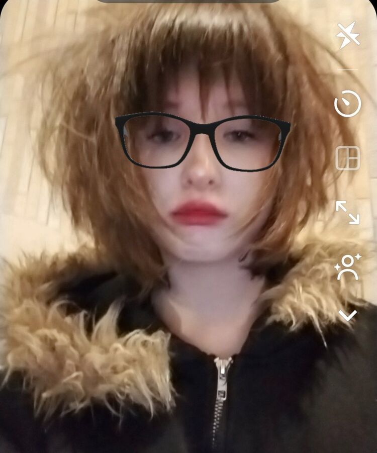  54276282  Wassup, 18 ,    