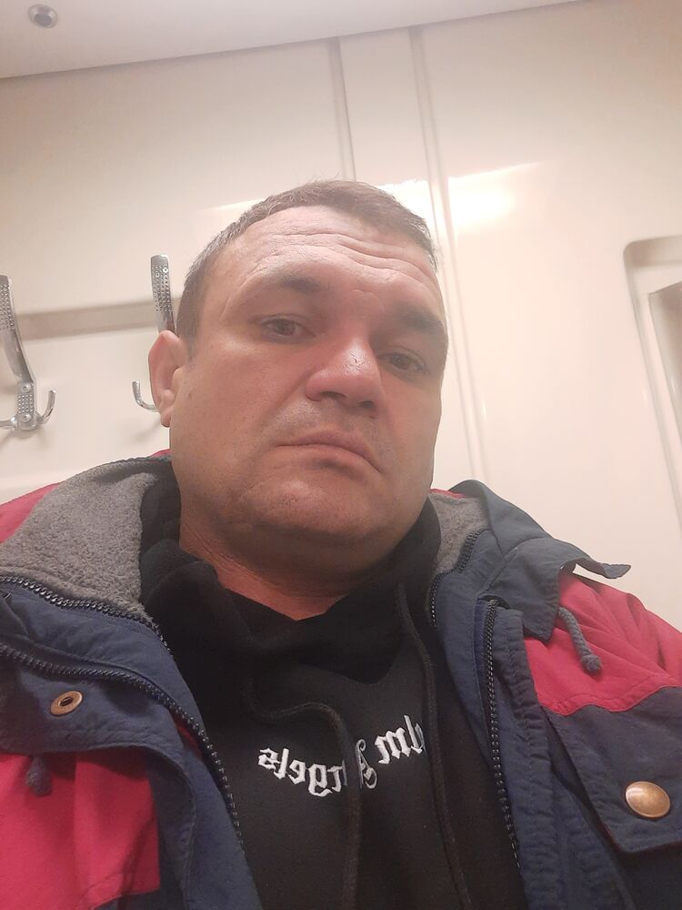  39210712  , 42 ,    