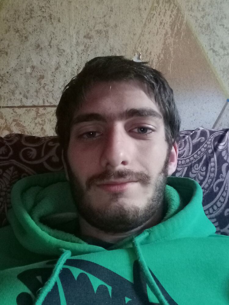  48946732  , 21 ,    