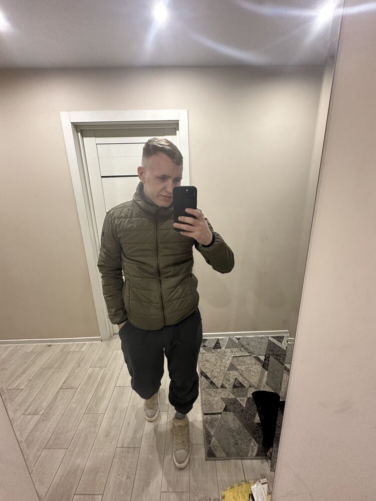  48584872  , 26 ,    