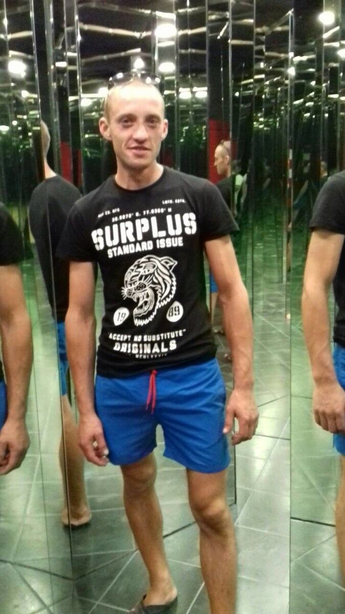  18870782  Nicolae, 33 ,    