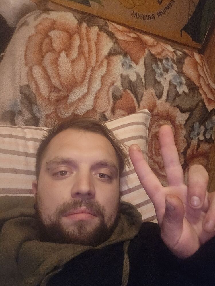  ,   Koleasik, 31 ,   ,   