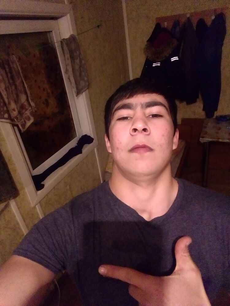  18540722  , 28 ,    