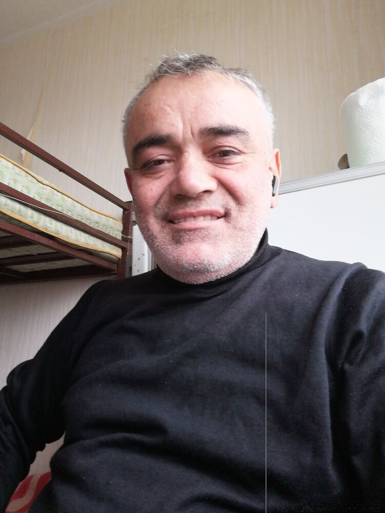  33667102  Sezgin, 48 ,    