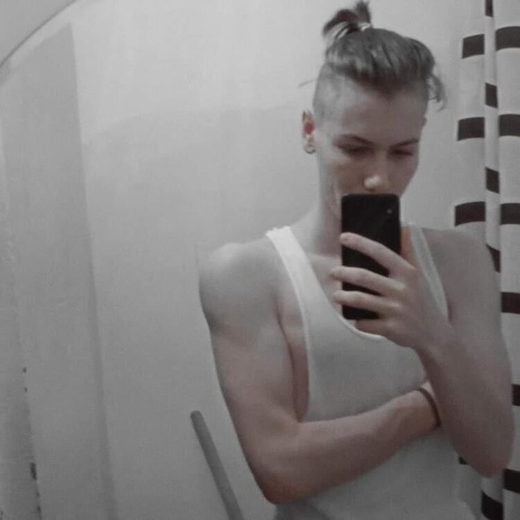 ���� 27966842 ����� ������, 22 ����, ���� ���������� � ���������