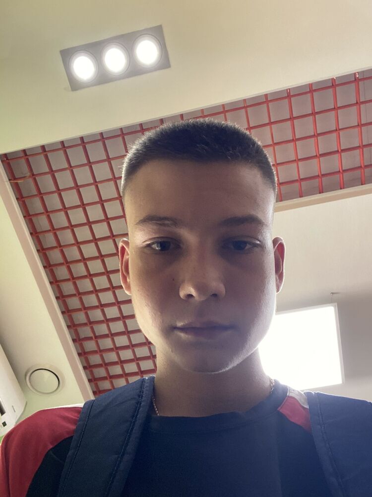 28575282  , 21 ,    