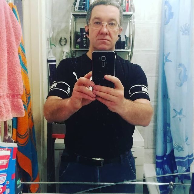  23076762  , 53 ,    