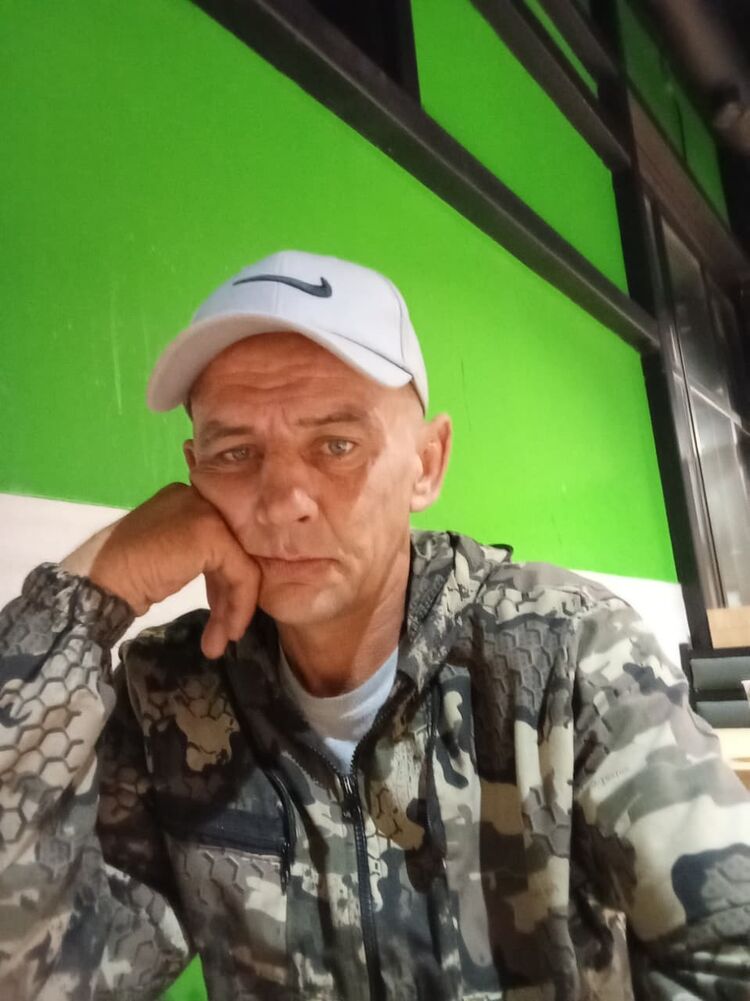  54313402  Mlha, 42 ,    