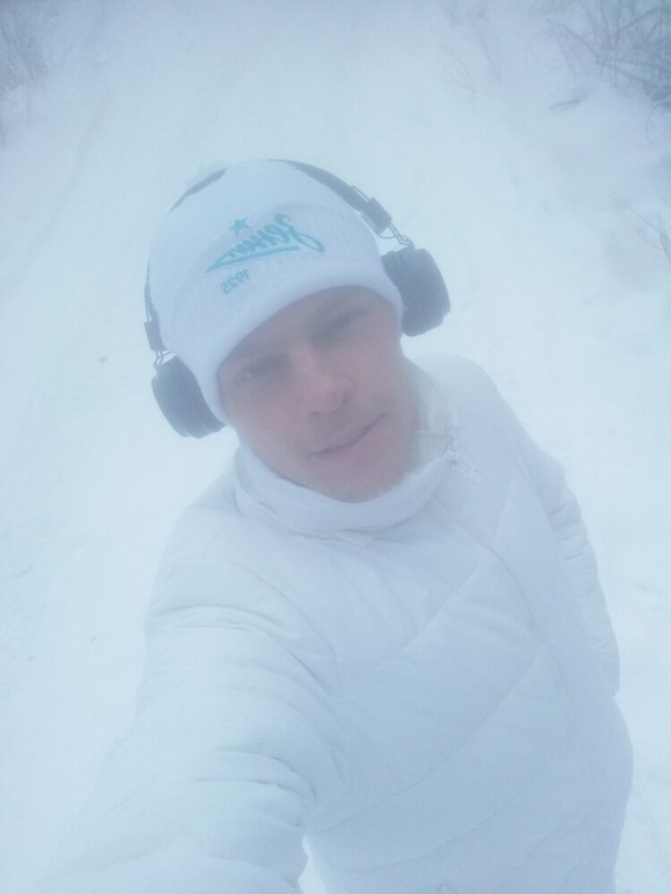  34413002  Ѹ, 33 ,    