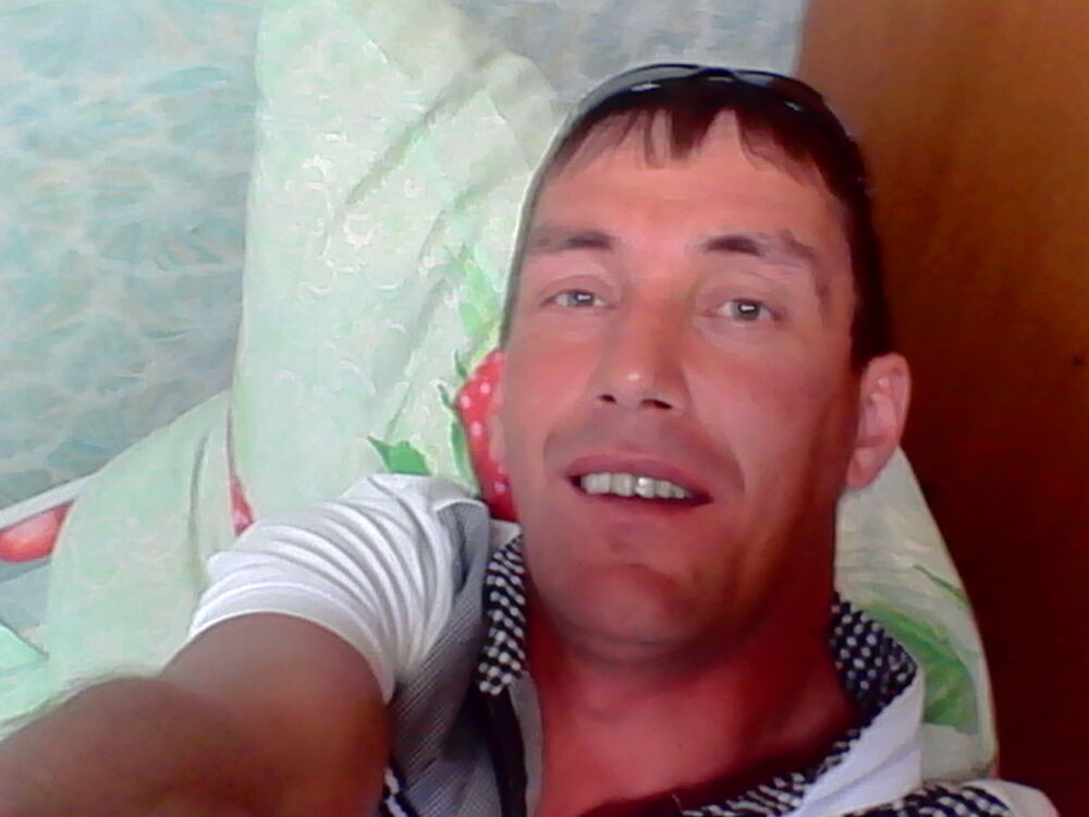  8447242  Dmitrii81, 44 ,    