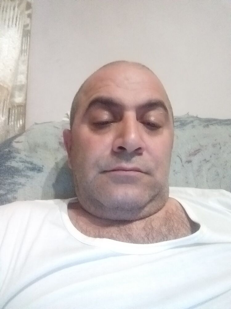  19488632  Suren, 45 ,    