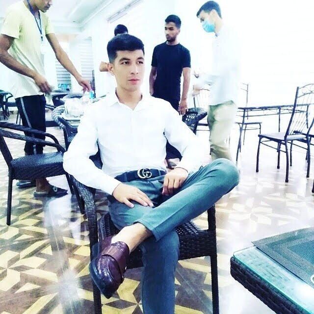  ,   Alan, 23 ,   ,   