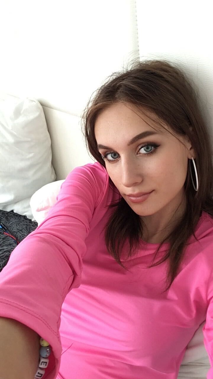  37297532  , 25 ,    -