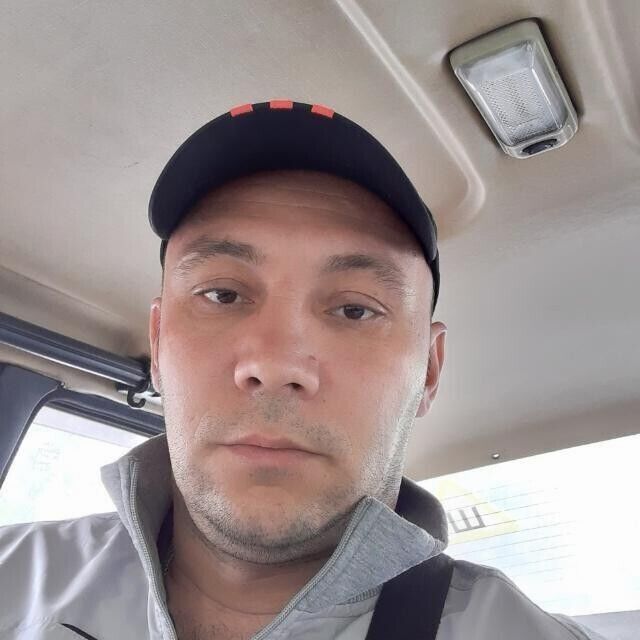  38113742  , 44 ,     