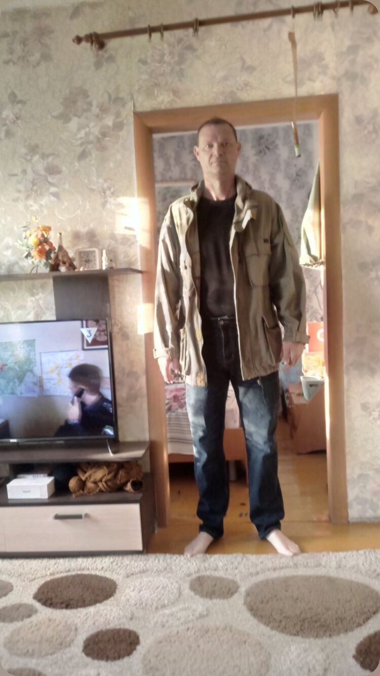  49688042  , 53 ,    