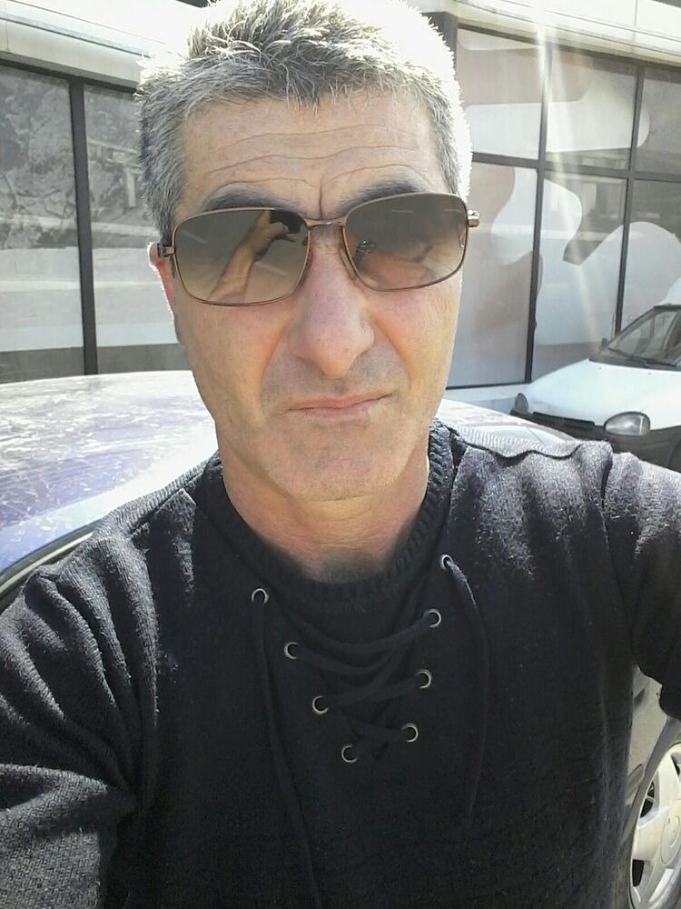  ,   Ararat, 49 ,   ,   , c 