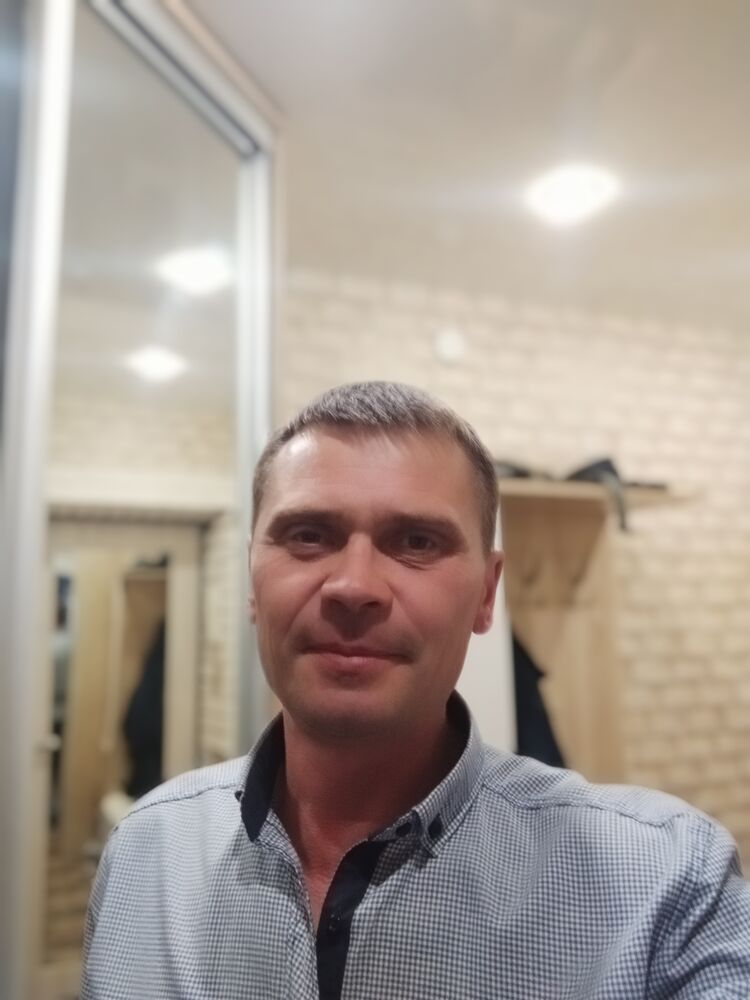  37683262  , 46 ,    