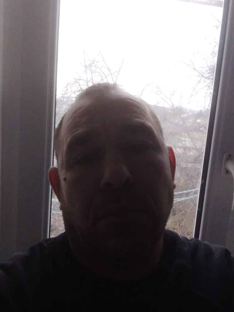  ,   Igor, 44 ,   ,   