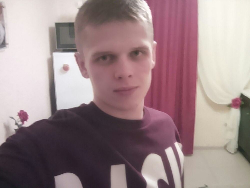  9890732  , 33 ,     