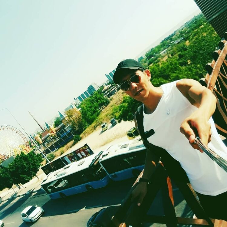 ���� 20803512 ������� Johni, 32 ����, ���� ���������� � �������