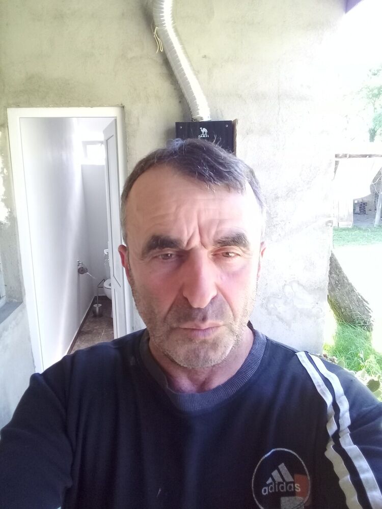 20397672  Prido, 62 ,    