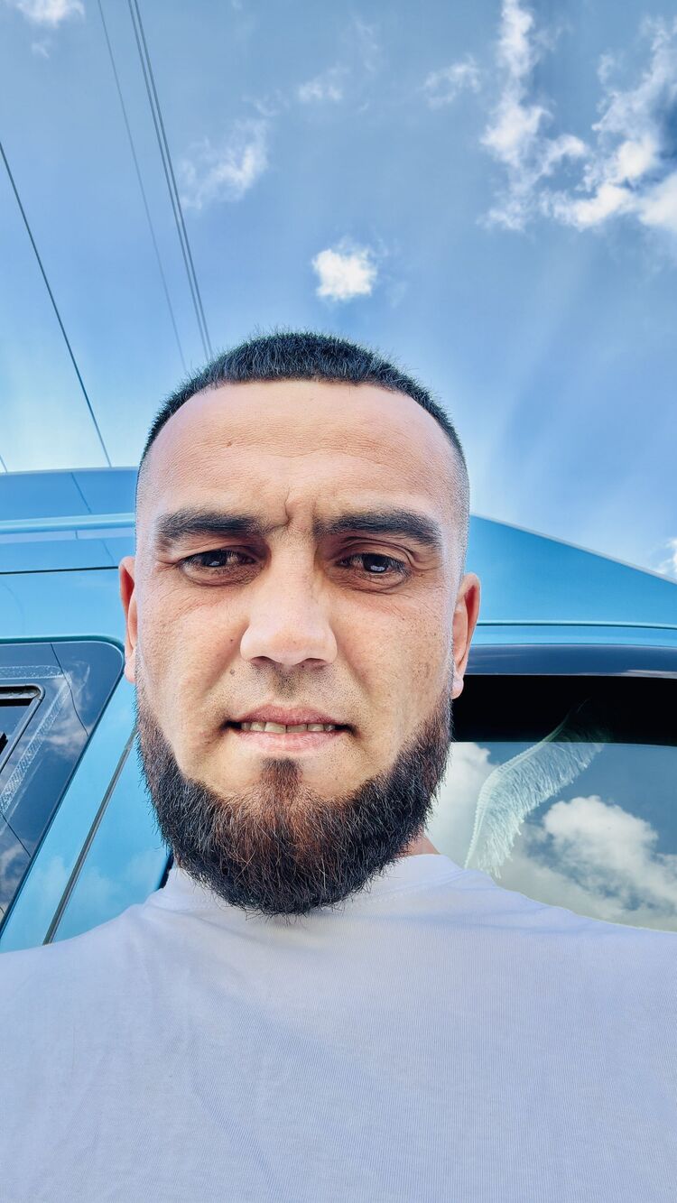  52944122  Alisher, 34 ,     