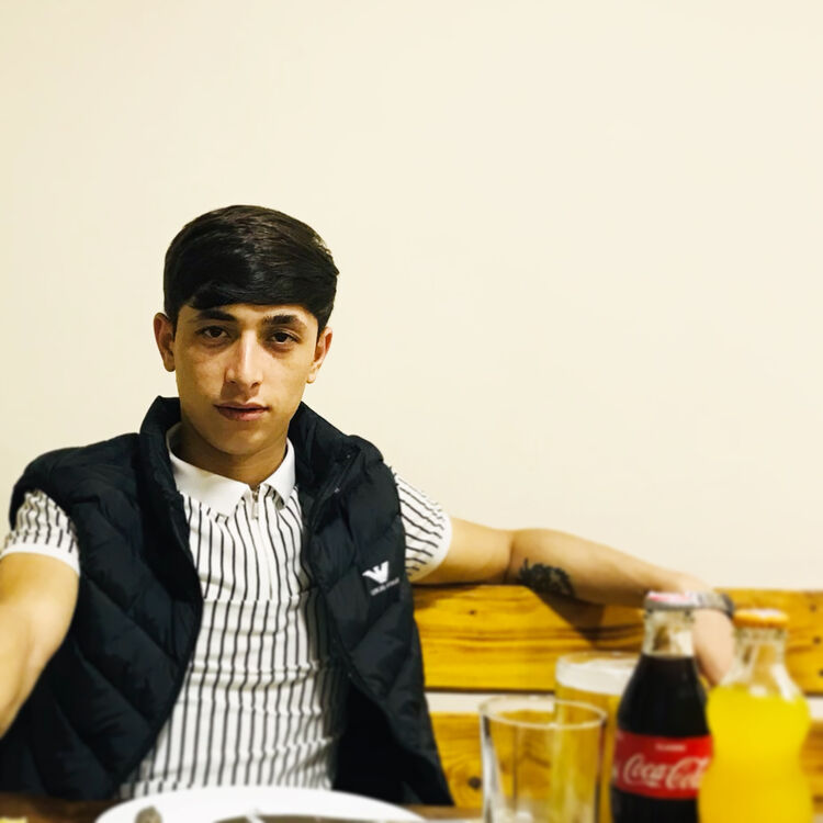 ,   Lyov, 25 ,   ,   