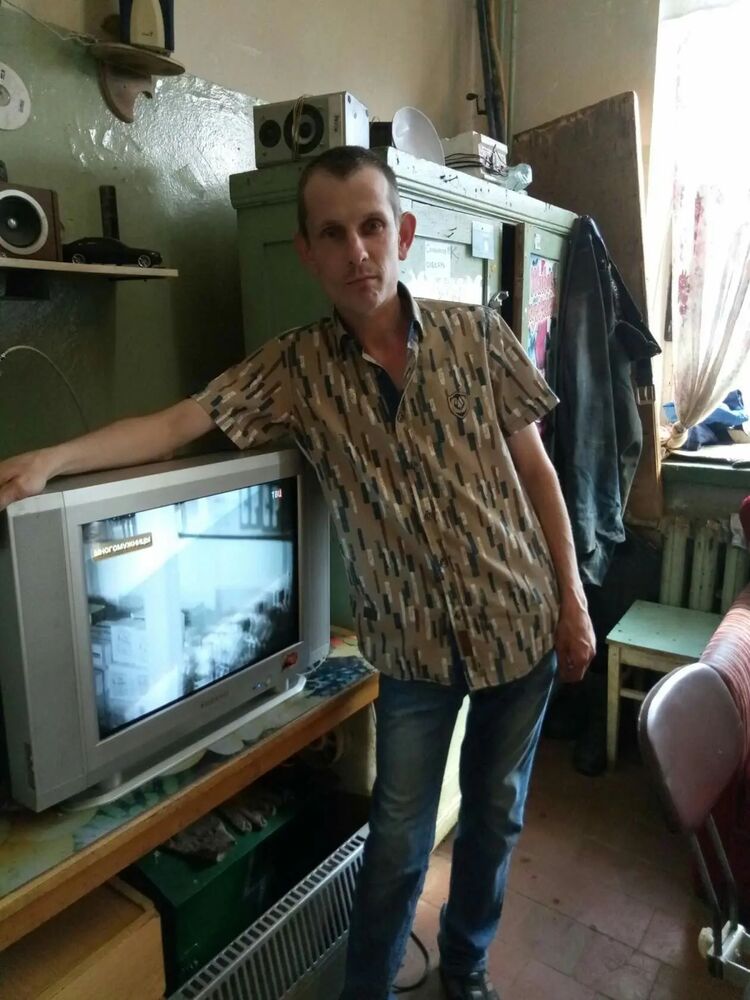  42115252  Michael, 39 ,    