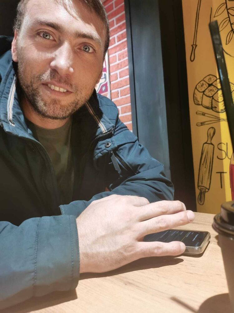  46133312  , 41 ,    