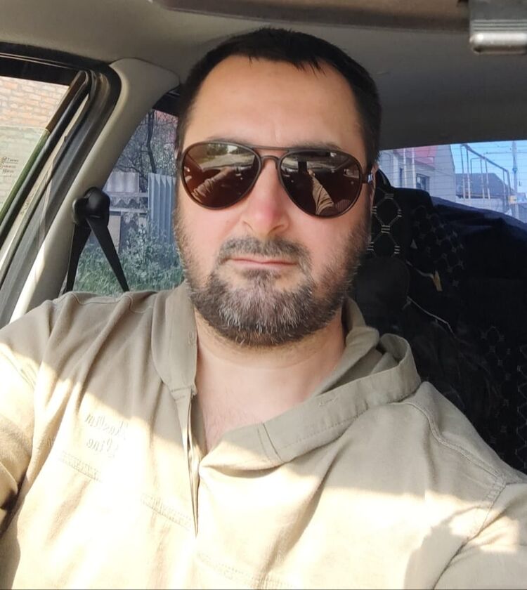  42976192  Musa, 42 ,    