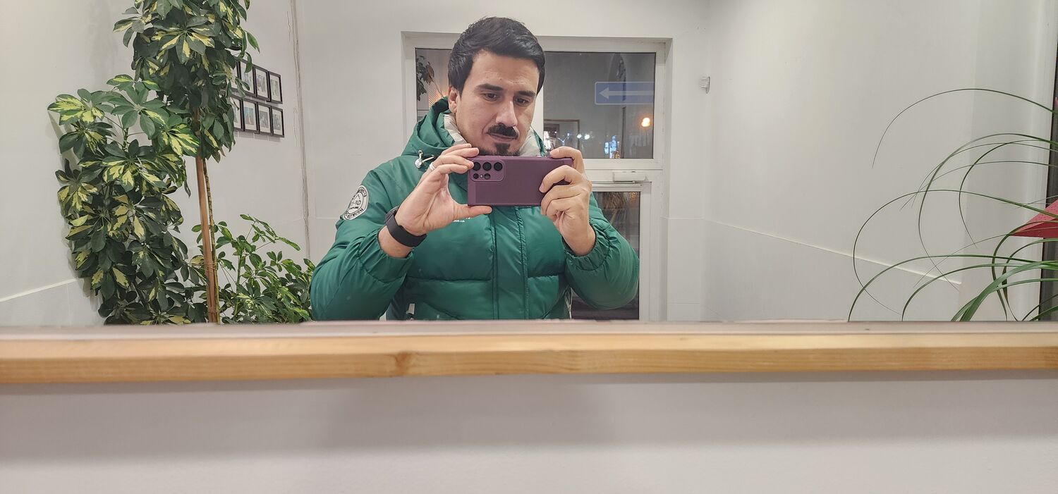  53672892  Moamin, 36 ,    