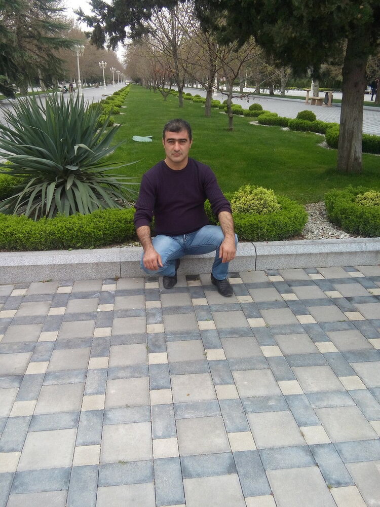  7573892  Turqay, 48 ,    