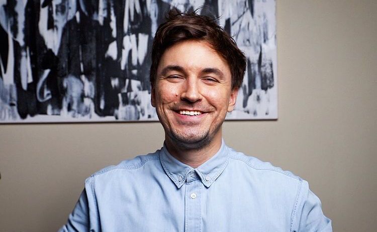  24232652  Barker, 51 ,    