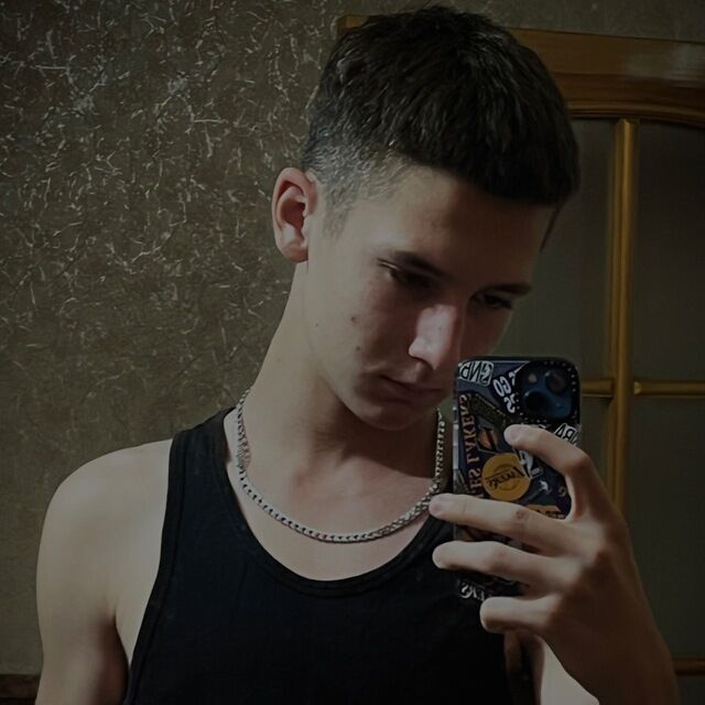  33892222  Kayon, 21 ,    