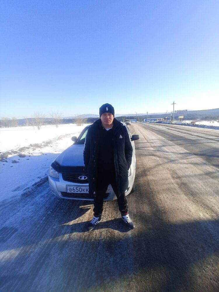  ,   Zheka, 39 ,   ,   
